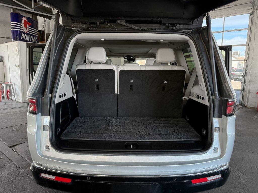 used 2023 Jeep Wagoneer car, priced at $44,746