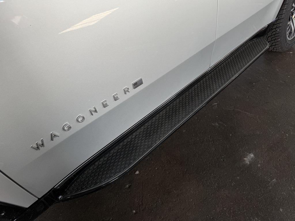 used 2023 Jeep Wagoneer car, priced at $44,746