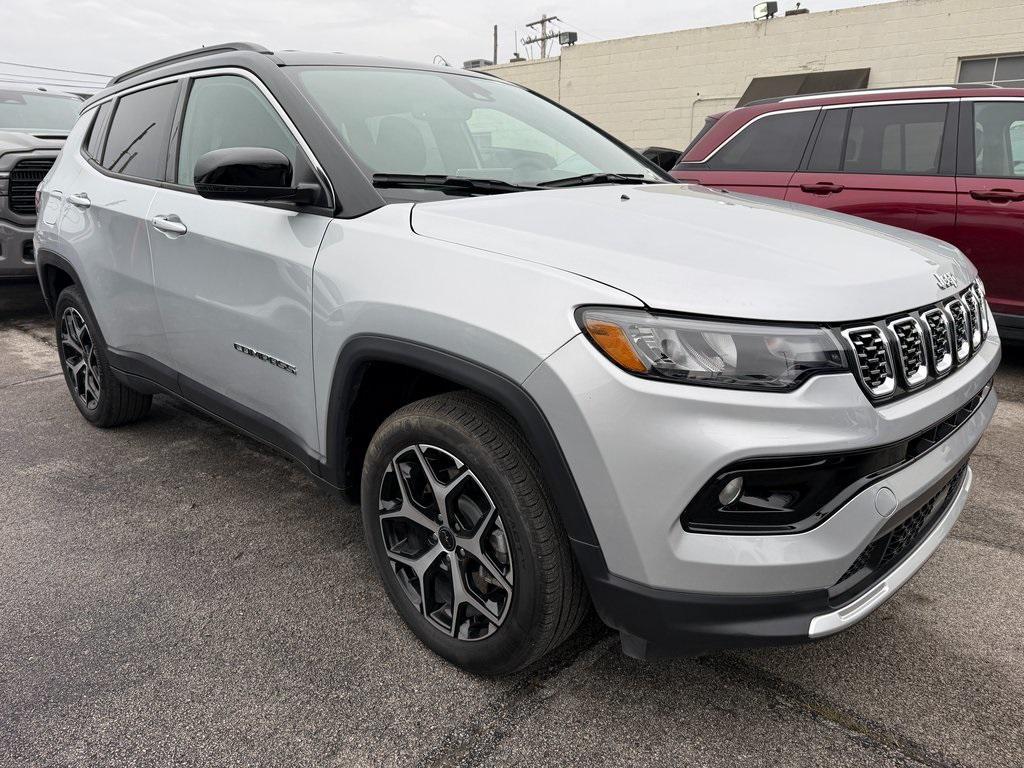 new 2025 Jeep Compass car, priced at $28,988