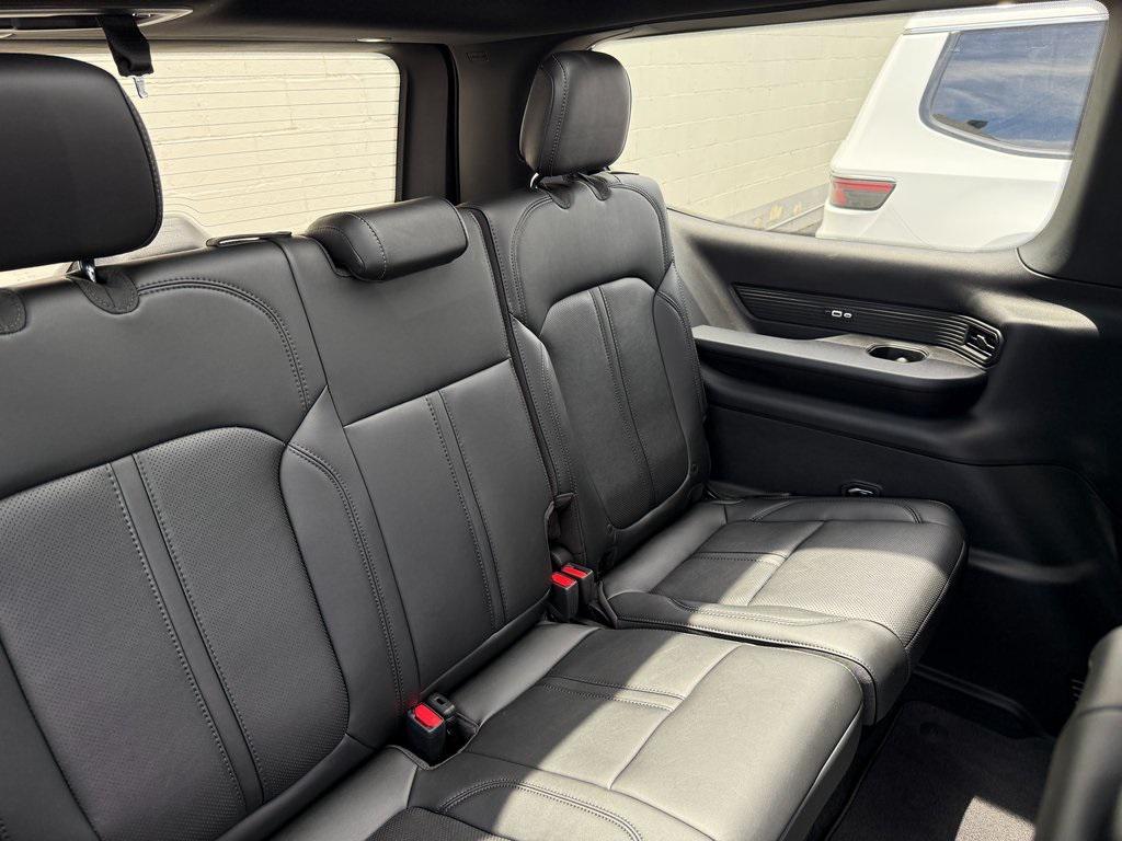 new 2025 Jeep Wagoneer car, priced at $70,887