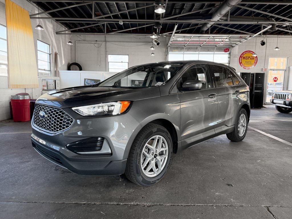 used 2024 Ford Edge car, priced at $17,946