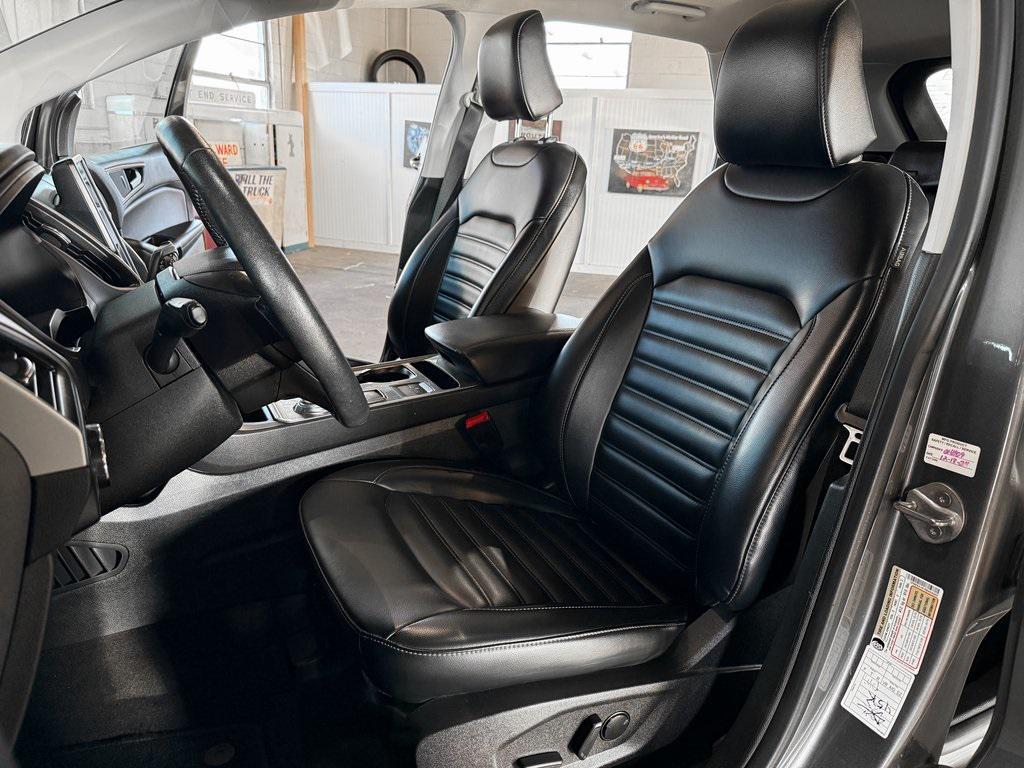 used 2024 Ford Edge car, priced at $17,946