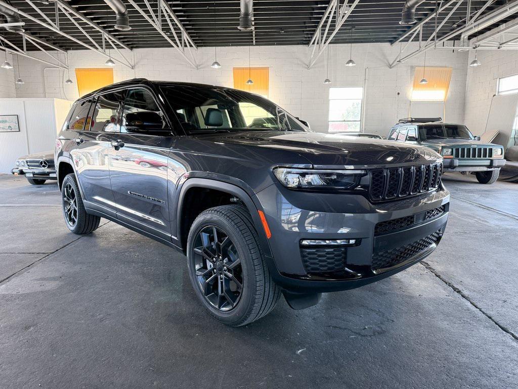 new 2025 Jeep Grand Cherokee L car, priced at $50,887