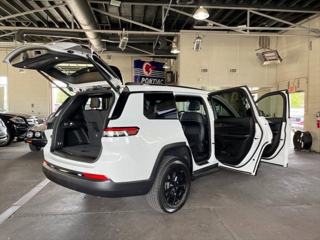 new 2024 Jeep Grand Cherokee L car, priced at $41,177