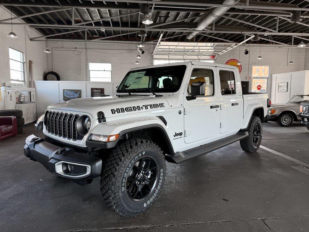 new 2025 Jeep Gladiator car, priced at $41,860