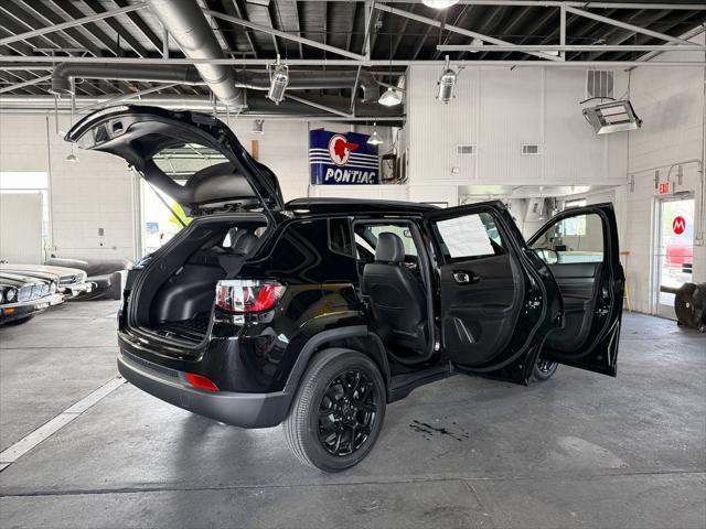 new 2025 Jeep Compass car, priced at $30,700