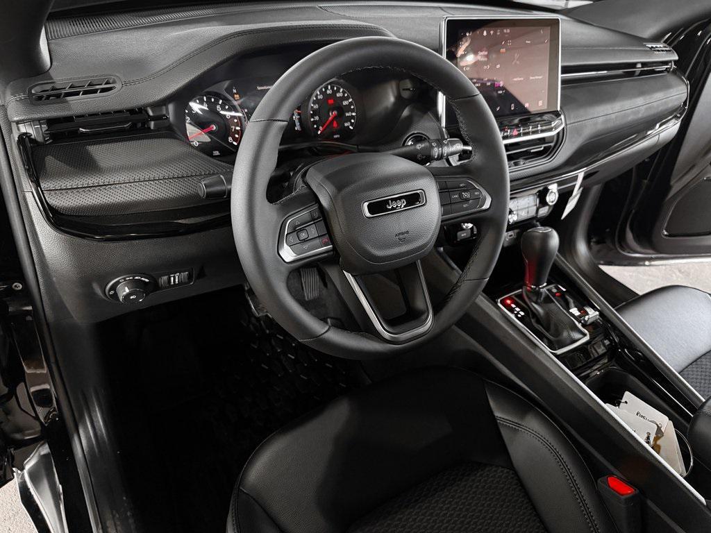 new 2025 Jeep Compass car, priced at $30,970