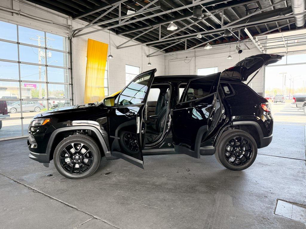 new 2025 Jeep Compass car, priced at $30,970