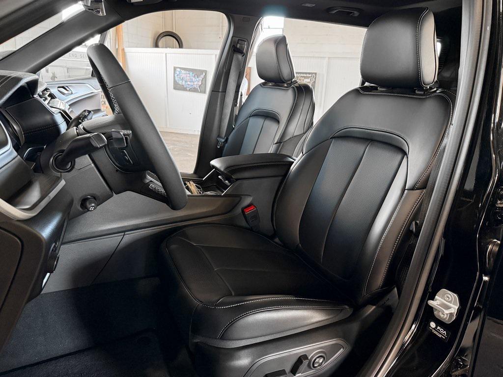 new 2025 Jeep Grand Cherokee L car, priced at $51,887