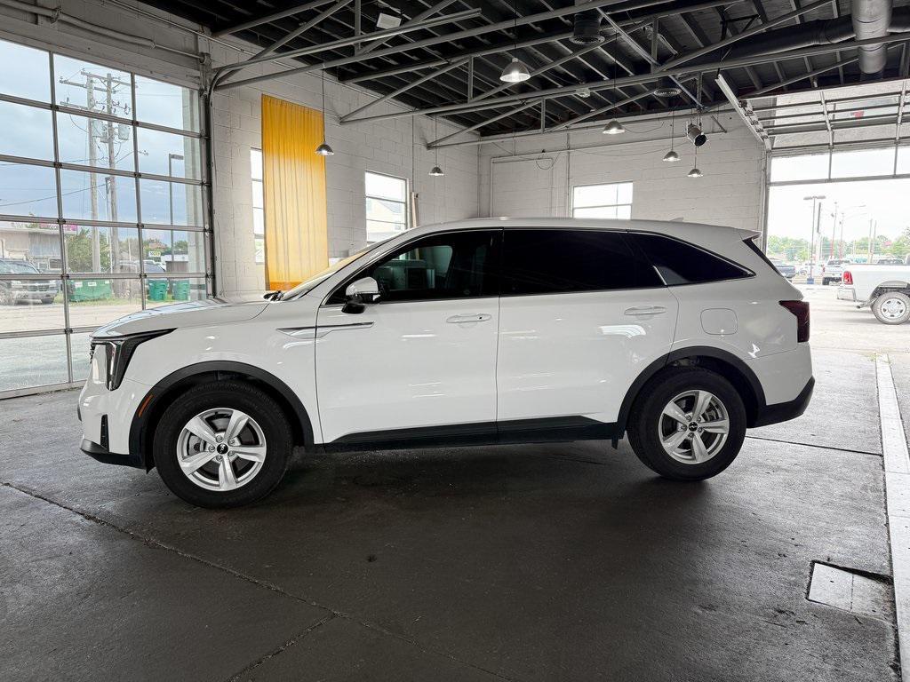 used 2025 Kia Sorento car, priced at $26,500