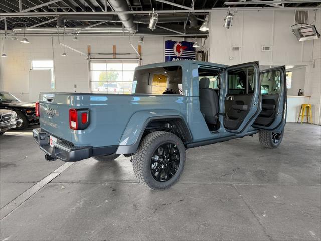 new 2025 Jeep Gladiator car, priced at $40,387