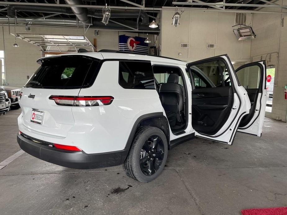 new 2024 Jeep Grand Cherokee L car, priced at $48,575