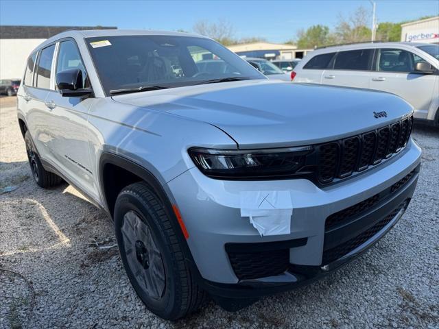 new 2025 Jeep Grand Cherokee L car, priced at $42,887