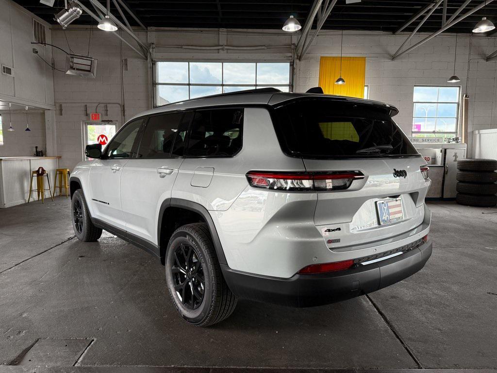 new 2025 Jeep Grand Cherokee L car, priced at $41,887