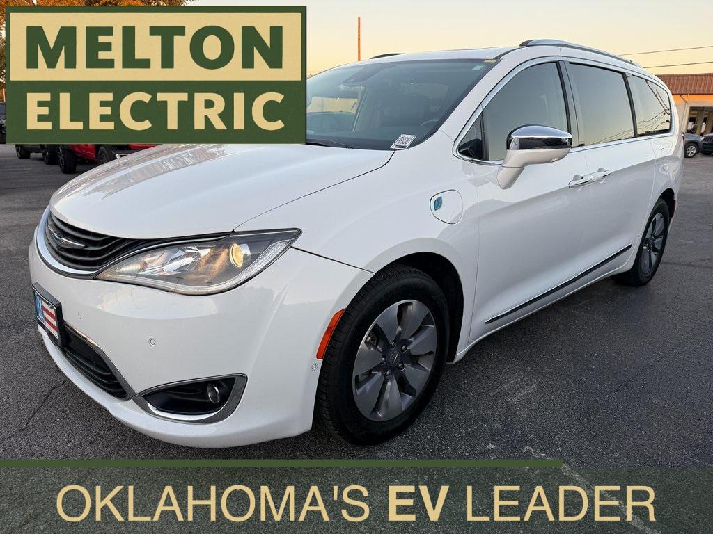 used 2018 Chrysler Pacifica Hybrid car, priced at $13,246