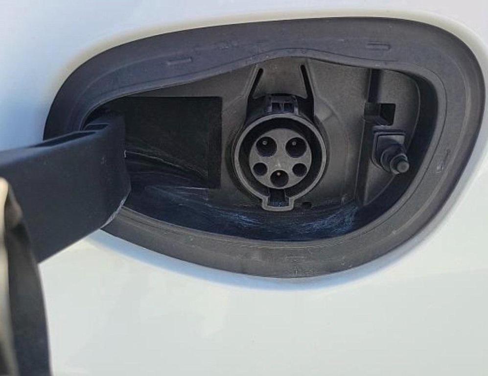 used 2018 Chrysler Pacifica Hybrid car, priced at $15,900