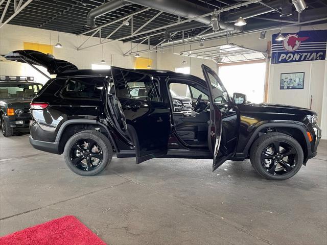 new 2024 Jeep Grand Cherokee L car, priced at $42,278