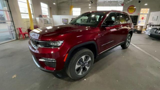 new 2022 Jeep Grand Cherokee 4xe car, priced at $39,998