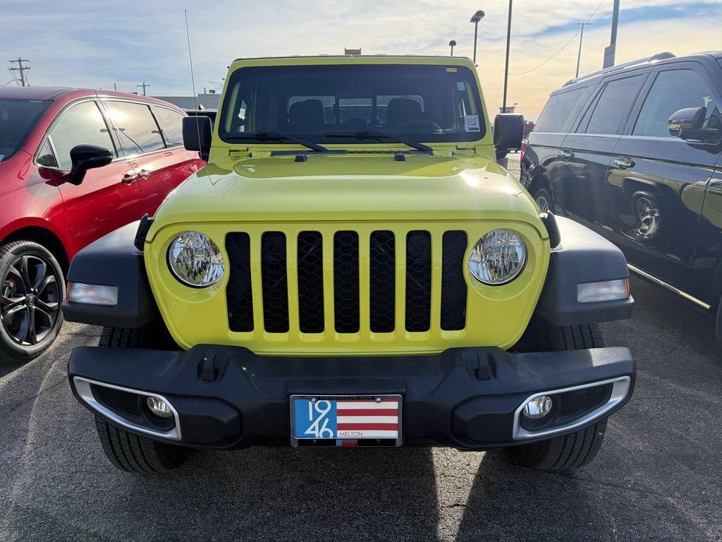 used 2023 Jeep Gladiator car, priced at $25,646