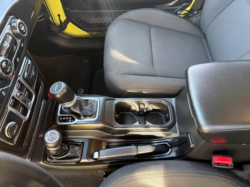 used 2023 Jeep Gladiator car, priced at $25,646