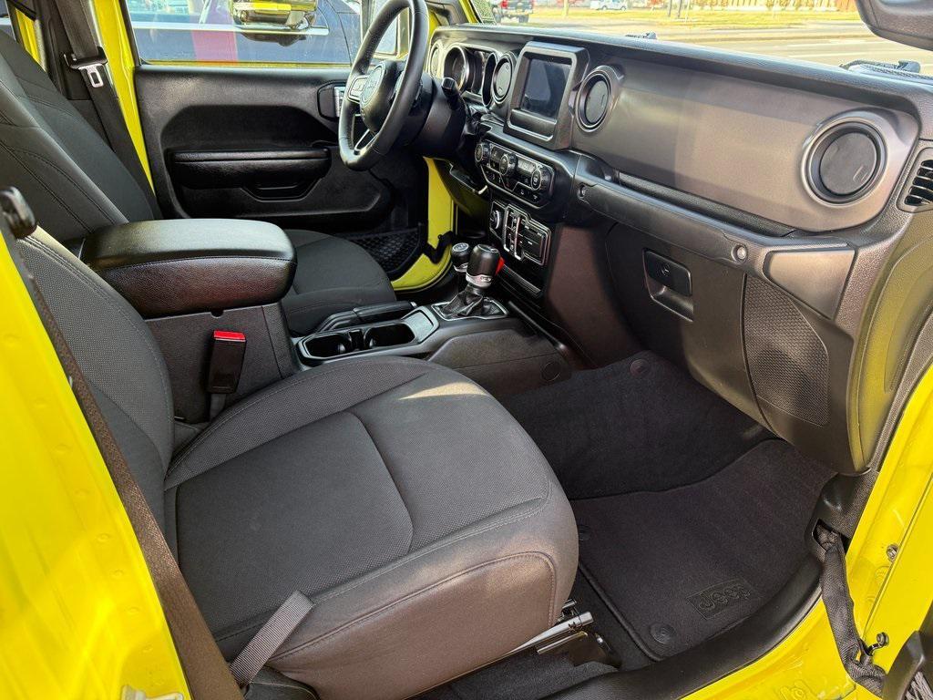 used 2023 Jeep Gladiator car, priced at $25,646