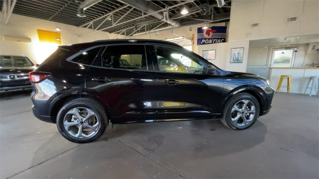 used 2023 Ford Escape car, priced at $25,400