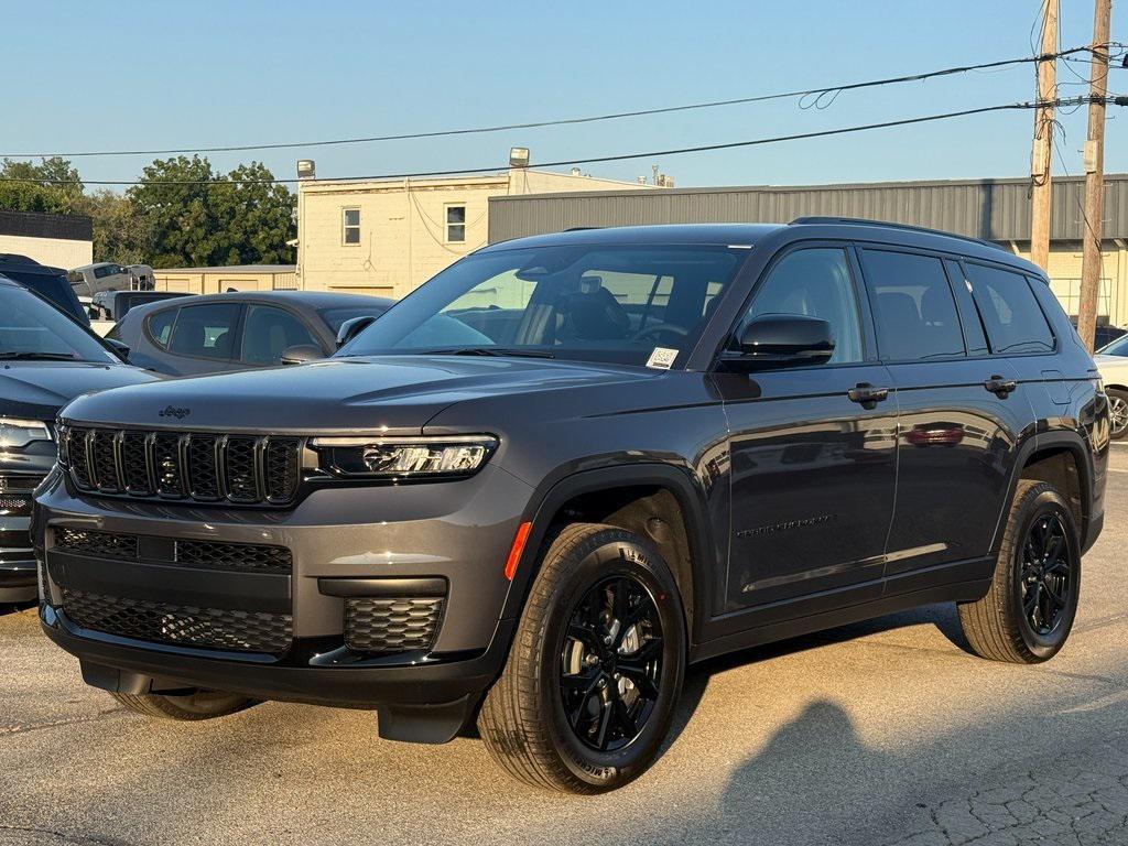 new 2025 Jeep Grand Cherokee L car, priced at $42,778