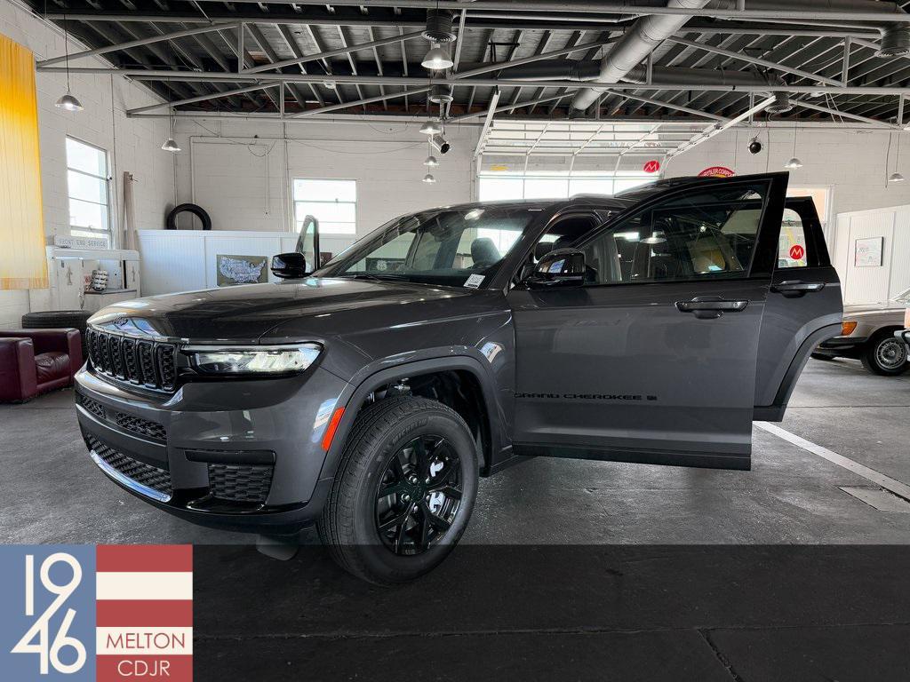 new 2025 Jeep Grand Cherokee L car, priced at $43,498