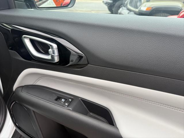 new 2025 Jeep Compass car, priced at $30,278