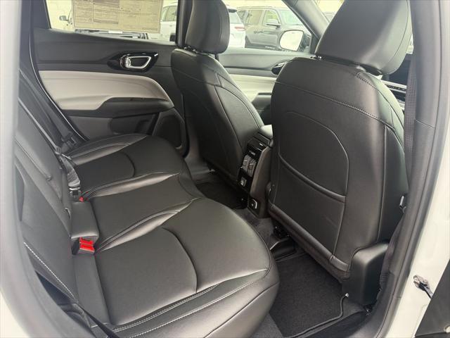 new 2025 Jeep Compass car, priced at $30,278