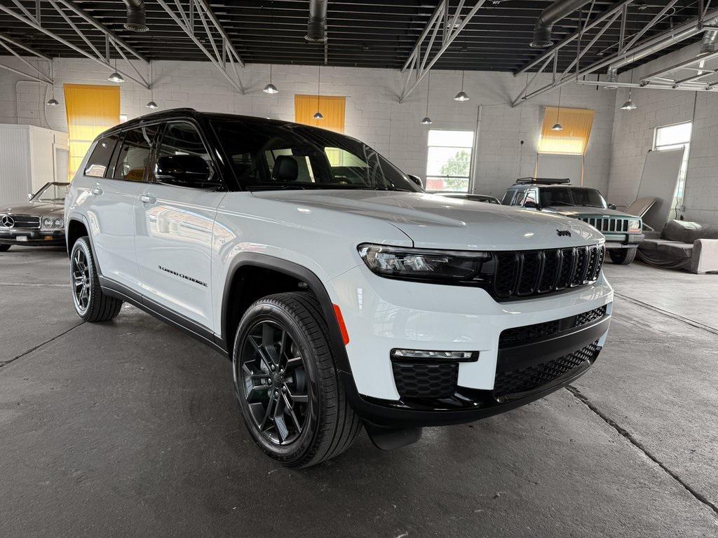 new 2025 Jeep Grand Cherokee L car, priced at $49,887