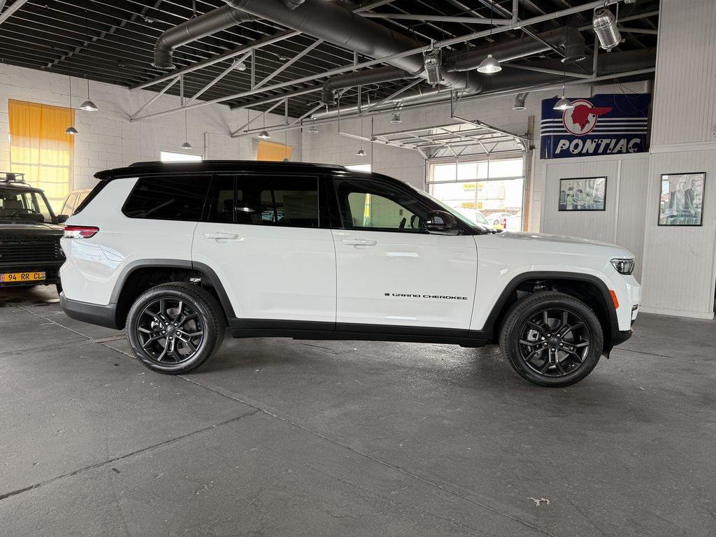 new 2025 Jeep Grand Cherokee L car, priced at $49,887