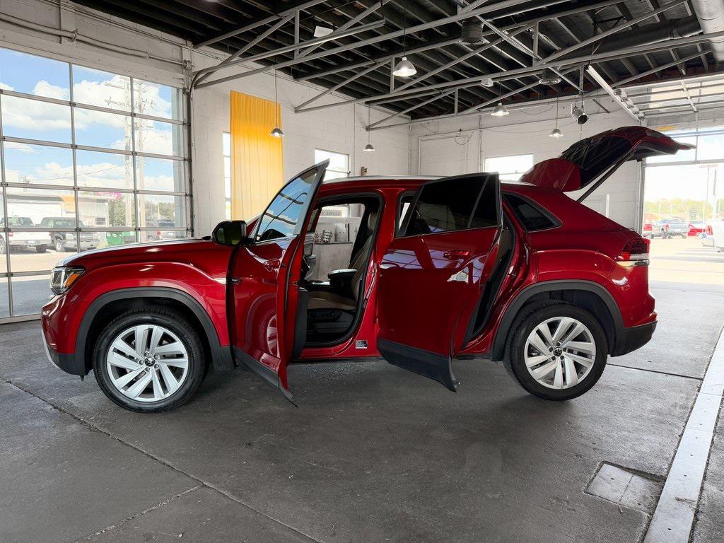 used 2020 Volkswagen Atlas Cross Sport car, priced at $18,500