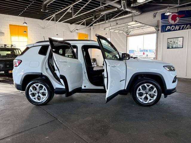 new 2025 Jeep Compass car, priced at $25,887