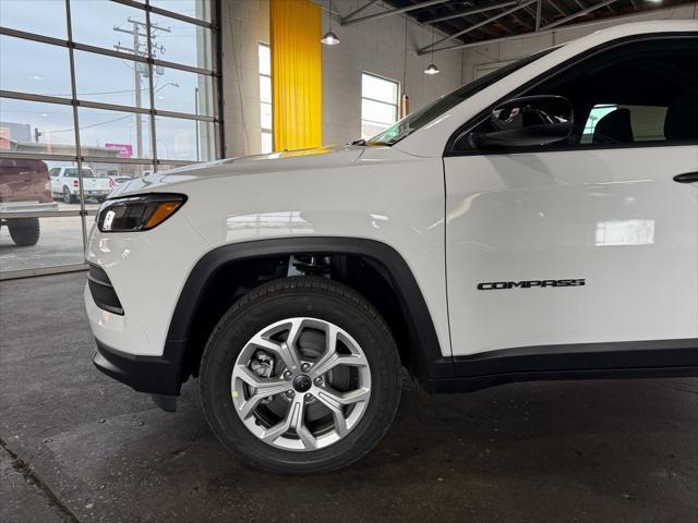 new 2025 Jeep Compass car, priced at $25,337