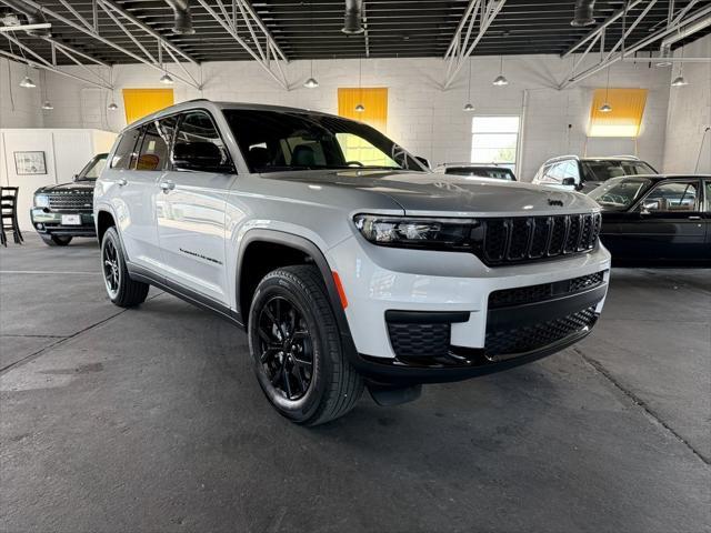 new 2025 Jeep Grand Cherokee L car, priced at $43,377