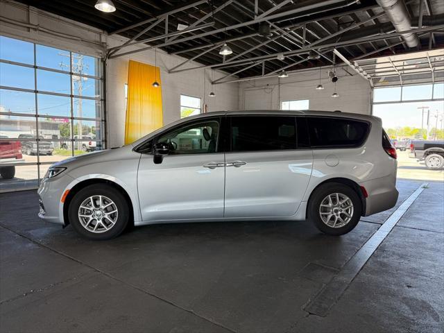 used 2024 Chrysler Pacifica car, priced at $22,846