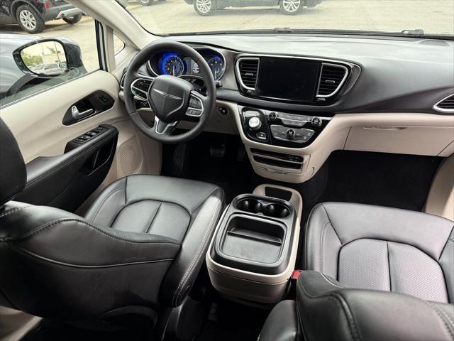 used 2024 Chrysler Pacifica car, priced at $24,946