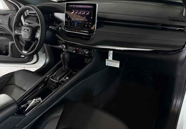 new 2025 Jeep Compass car, priced at $32,281