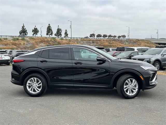 new 2025 Buick Envista car, priced at $25,452