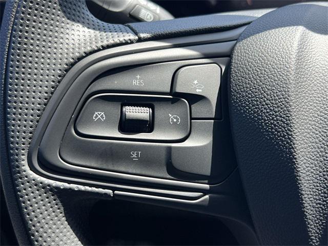 new 2025 Buick Envista car, priced at $24,768