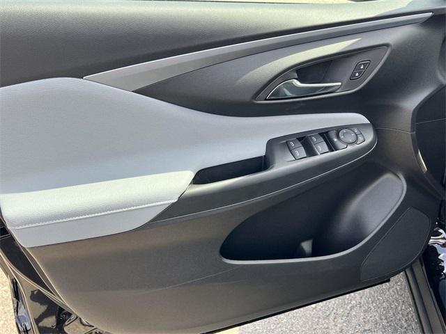new 2025 Buick Envista car, priced at $22,201