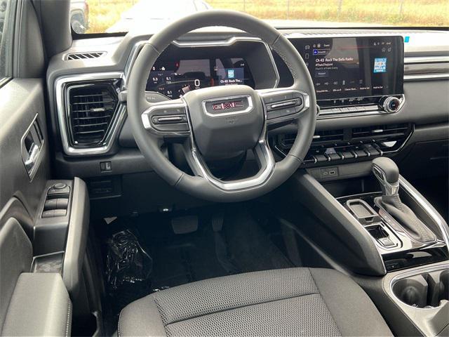 new 2025 GMC Canyon car, priced at $40,095