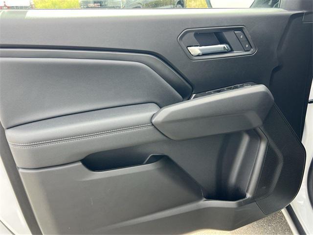 new 2025 GMC Canyon car, priced at $40,095