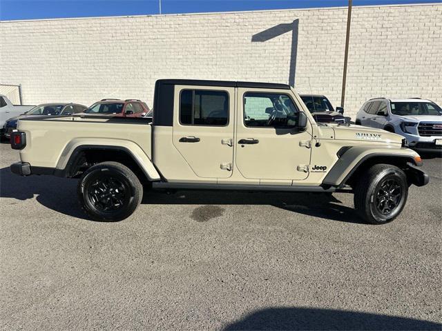 used 2022 Jeep Gladiator car, priced at $30,258