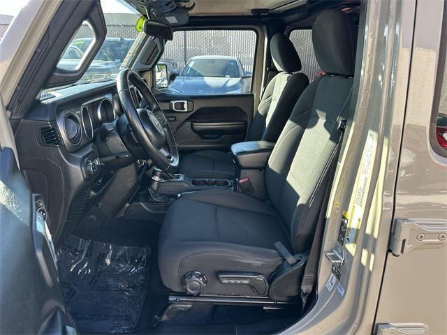 used 2022 Jeep Gladiator car, priced at $30,258