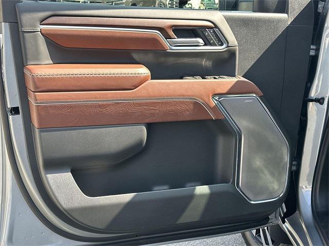 new 2026 GMC Sierra 2500 car, priced at $98,055