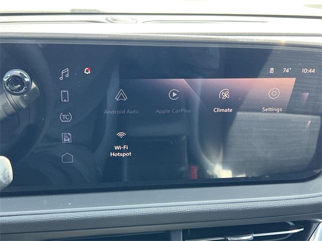 new 2025 Buick Envista car, priced at $24,990