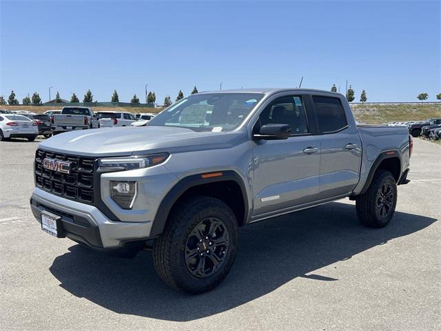 new 2025 GMC Canyon car, priced at $39,554