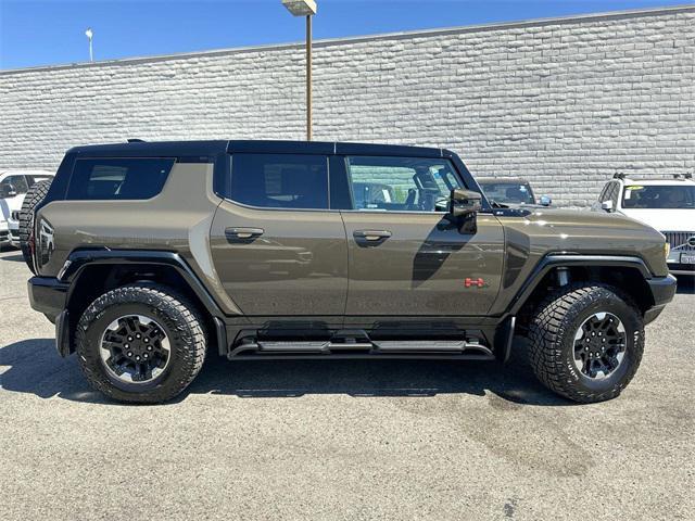 new 2025 GMC HUMMER EV SUV car, priced at $103,044